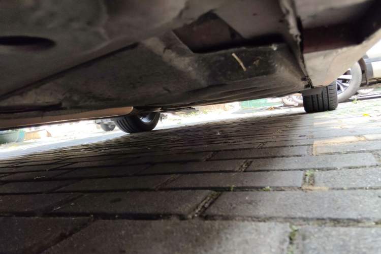 Used Cadillac ATS-L 2014 28T Luxury Model Chassis Front Left