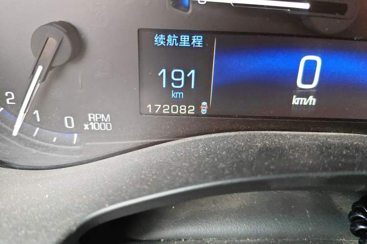 Used Cadillac ATS-L 2014 25T Comfort Model Odometer Close Up