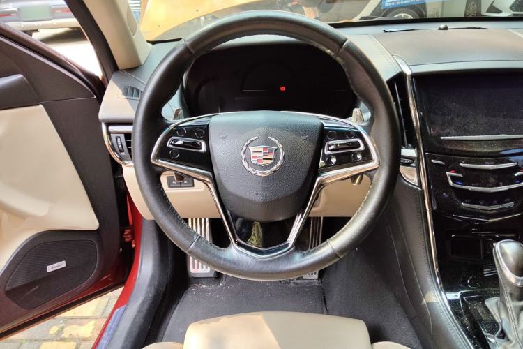Used Cadillac ATS-L 2014 28T Luxury Model Steering Wheel