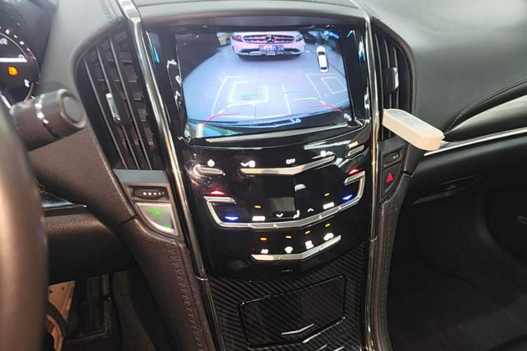 Used Cadillac ATS-L 2014 25T Comfort Model Audio And AC Panel