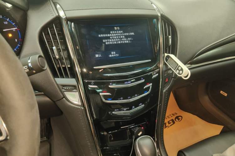 Used Cadillac ATS-L 2014 25T Comfort Model Audio And AC Panel