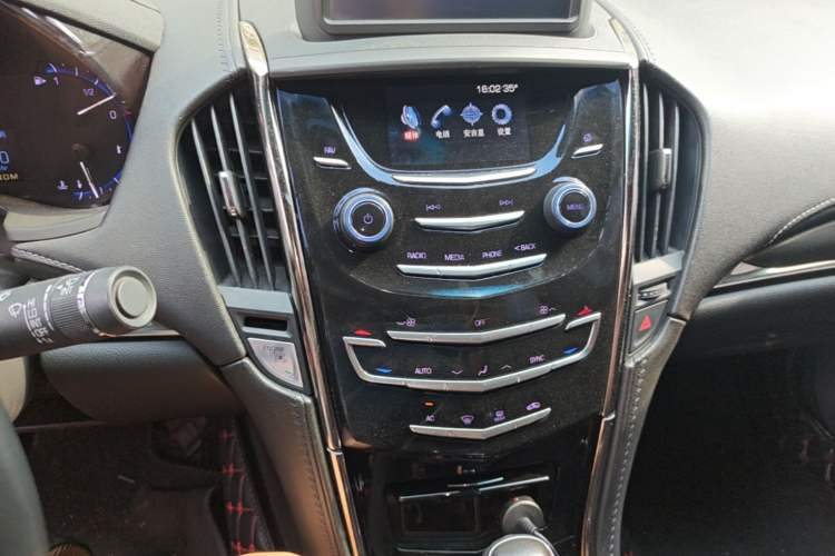Used Cadillac ATS-L 2014 25T Comfort Model Audio And AC Panel