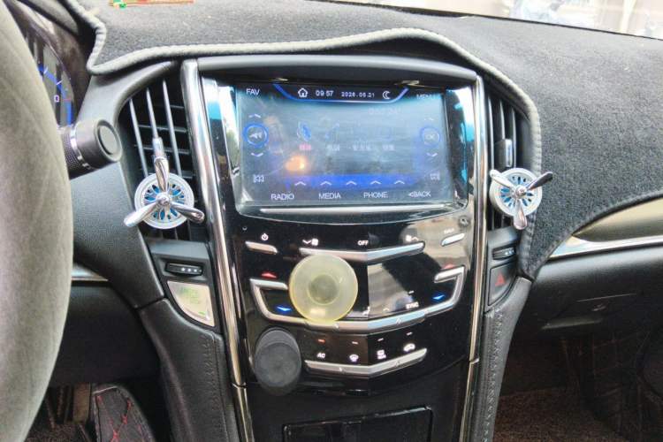 Used Cadillac ATS-L 2014 25T Comfort Model Audio And AC Panel