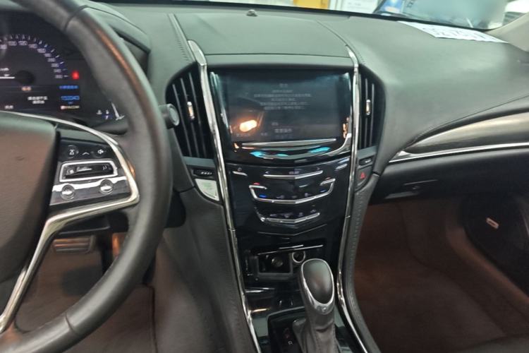 Used Cadillac ATS-L 2014 25T Comfort Model Center Console