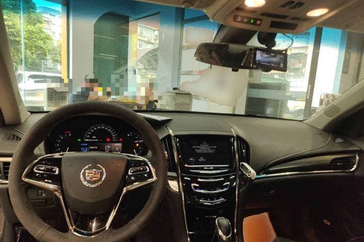 Used Cadillac ATS-L 2014 25T Comfort Model Center Console