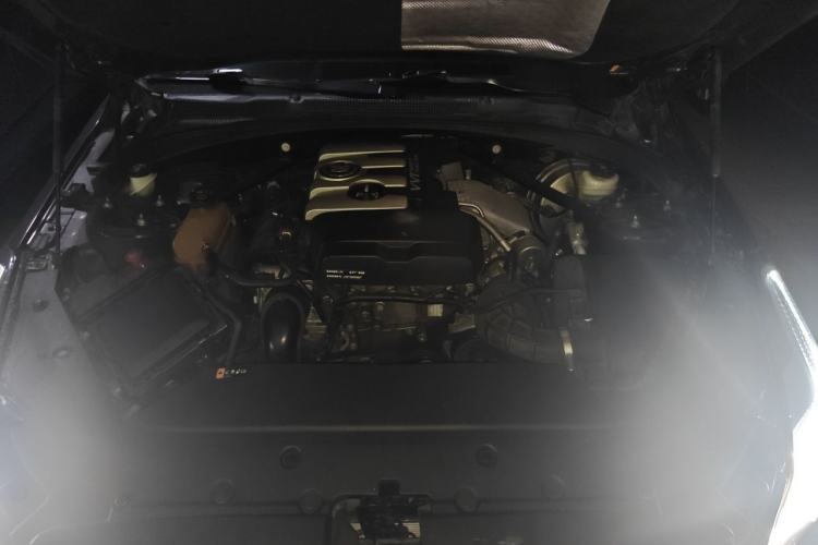 Used Cadillac ATS-L 2014 25T Comfort Model Engine Bay