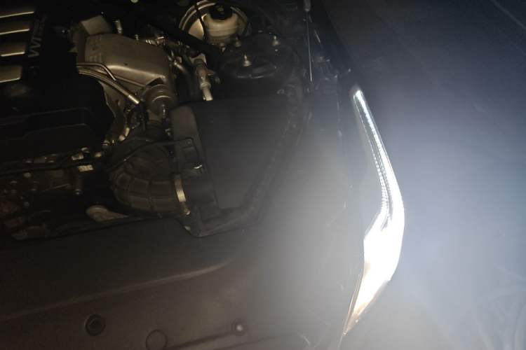 Used Cadillac ATS-L 2014 25T Comfort Model Engine Bay Left