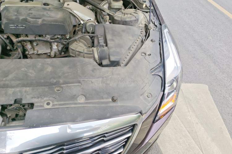 Used Cadillac ATS-L 2014 25T Comfort Model Engine Bay Left