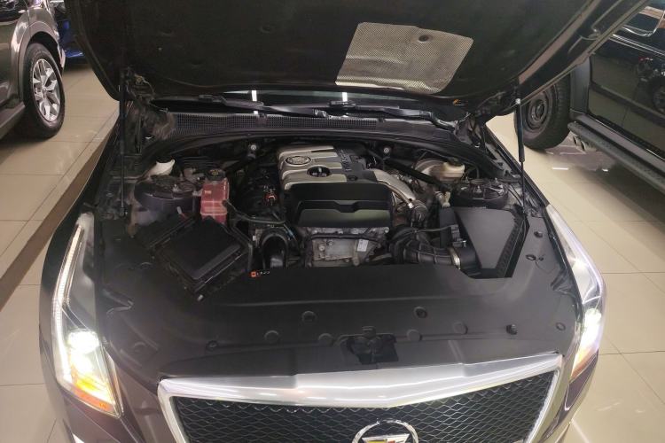 Used Cadillac ATS-L 2014 25T Comfort Model Engine Bay