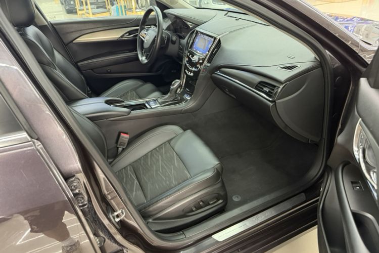 Used Cadillac ATS-L 2014 25T Comfort Model Interior 3