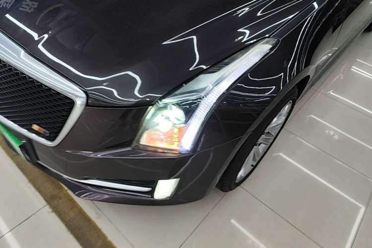 Used Cadillac ATS-L 2014 25T Comfort Model Left Front Headlight