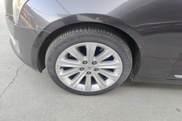 Used Cadillac ATS-L 2014 25T Comfort Model Left Front Wheel Hub