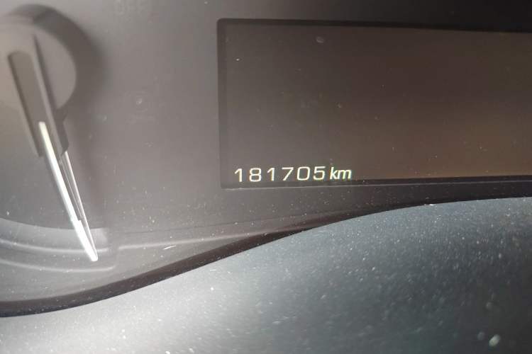Used Cadillac ATS-L 2014 25T Comfort Model Odometer Close Up