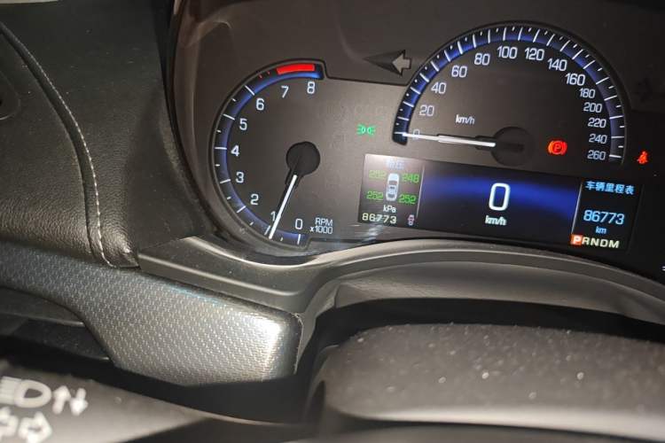Used Cadillac ATS-L 2014 28T Elite Edition Odometer Close Up