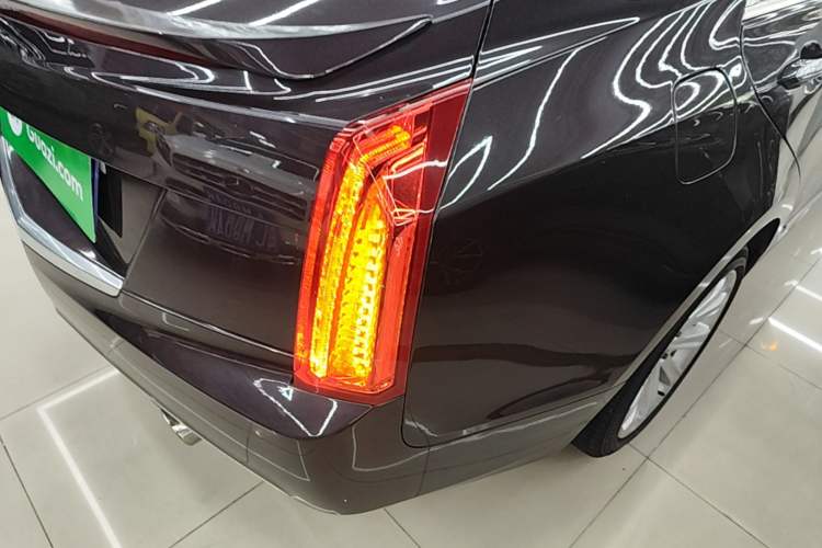 Used Cadillac ATS-L 2014 25T Comfort Model Right Rear Taillight