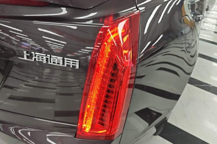 Used Cadillac ATS-L 2014 25T Comfort Model Right Rear Taillight