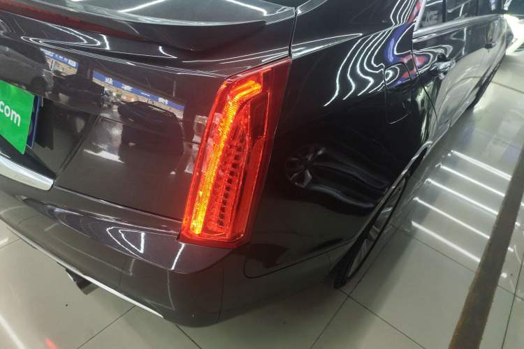 Used Cadillac ATS-L 2014 25T Comfort Model Right Rear Taillight