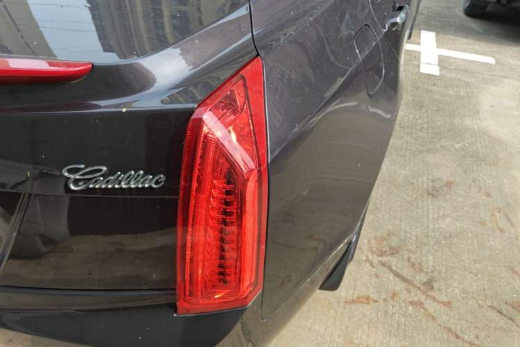 Used Cadillac ATS-L 2014 25T Comfort Model Right Rear Taillight