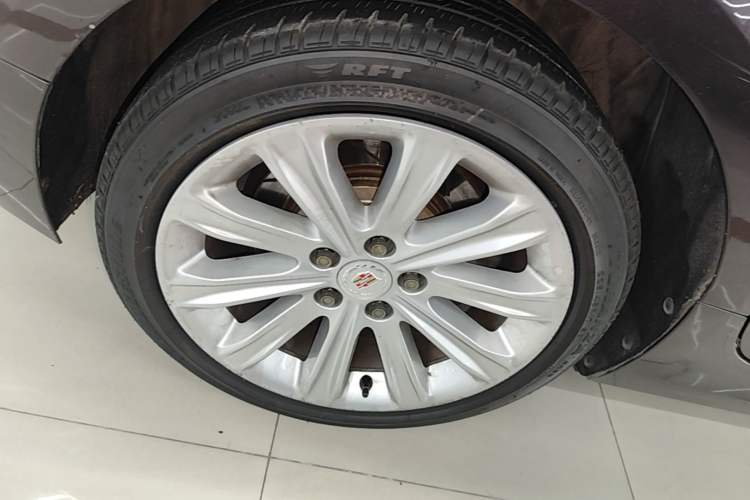 Used Cadillac ATS-L 2014 25T Comfort Model Right Rear Wheel Hub