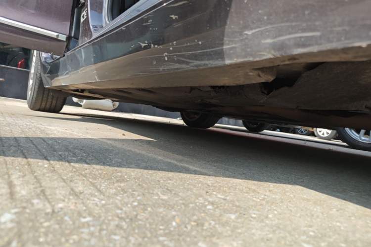 Used Cadillac ATS-L 2014 25T Comfort Model Right Side Sill