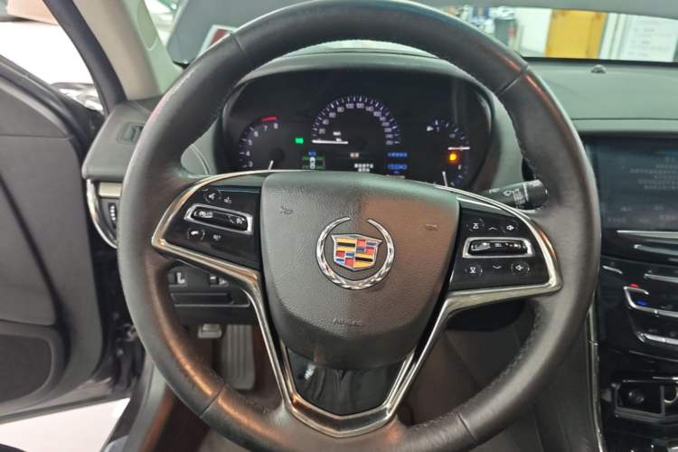 Used Cadillac ATS-L 2014 25T Comfort Model Steering Wheel
