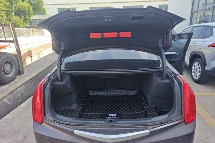 Used Cadillac ATS-L 2014 25T Comfort Model Trunk