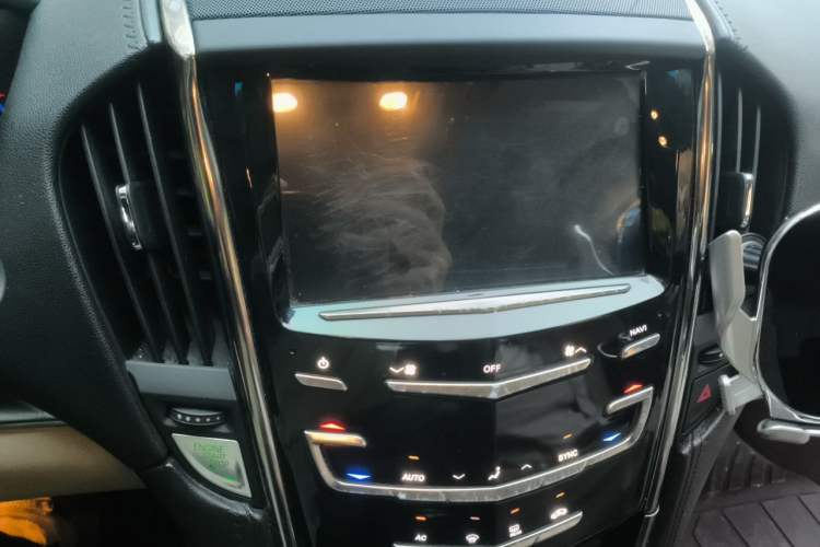 Used Cadillac ATS-L 2014 25T Comfort Model Audio And AC Panel