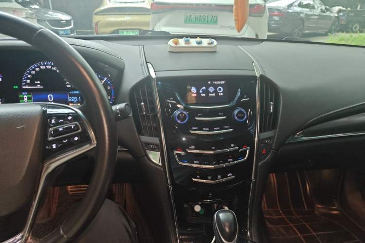 Used Cadillac ATS-L 2014 25T Comfort Model Audio And AC Panel