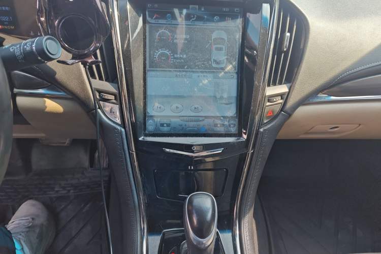 Used Cadillac ATS-L 2014 25T Comfort Model Audio And AC Panel