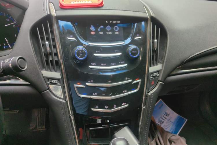 Used Cadillac ATS-L 2014 25T Comfort Model Audio And AC Panel