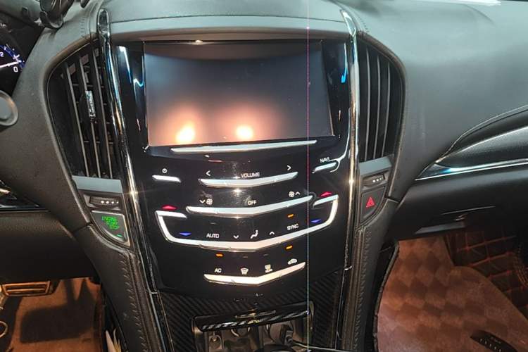 Used Cadillac ATS-L 2014 25T Comfort Model Audio And AC Panel