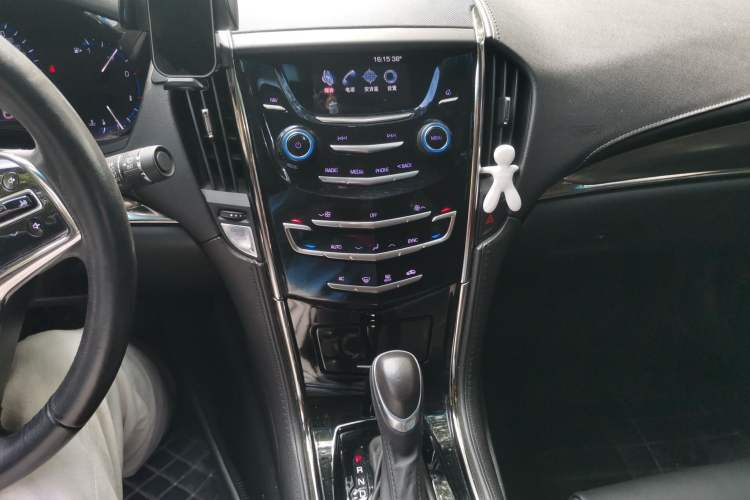 Used Cadillac ATS-L 2014 25T Fashion Edition Audio And AC Panel