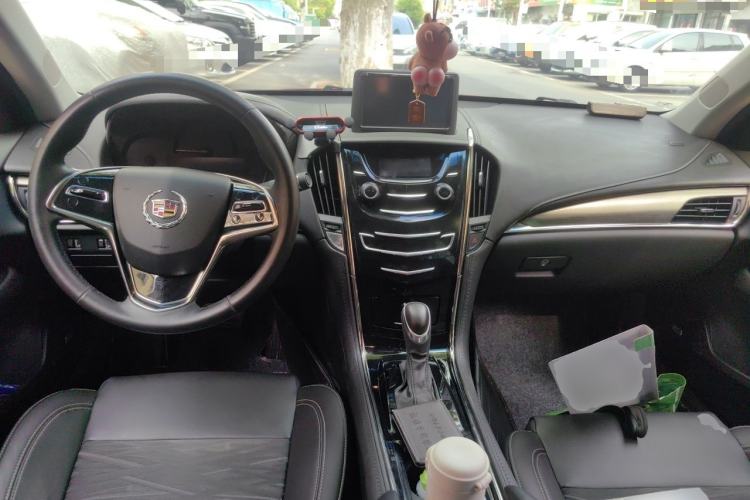 Used Cadillac ATS-L 2014 25T Comfort Model Center Console