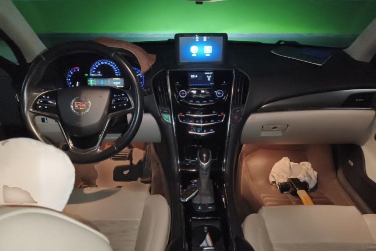 Used Cadillac ATS-L 2014 25T Comfort Model Center Console