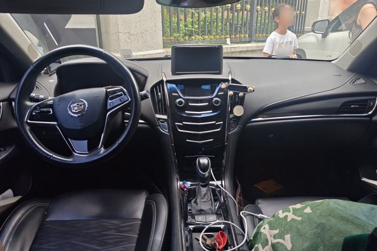 Used Cadillac ATS-L 2014 25T Fashion Edition Center Console