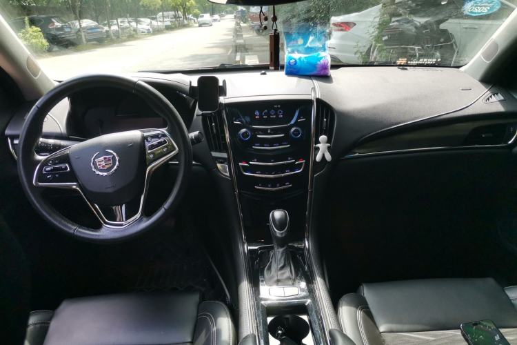 Used Cadillac ATS-L 2014 25T Fashion Edition Center Console