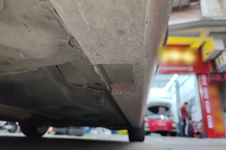 Used Cadillac ATS-L 2014 25T Comfort Model Chassis Front Left