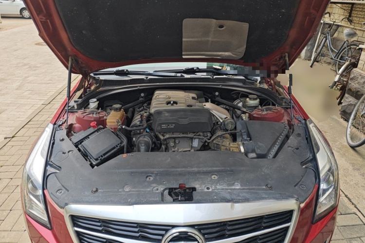 Used Cadillac ATS-L 2014 25T Comfort Model Engine Bay