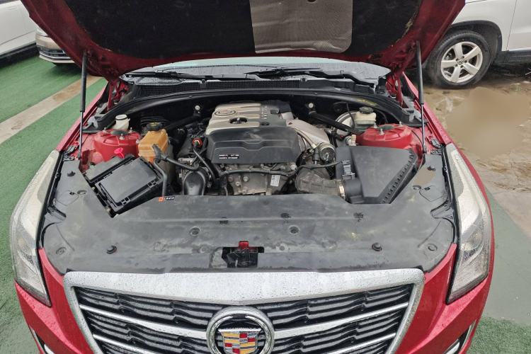 Used Cadillac ATS-L 2014 25T Comfort Model Engine Bay