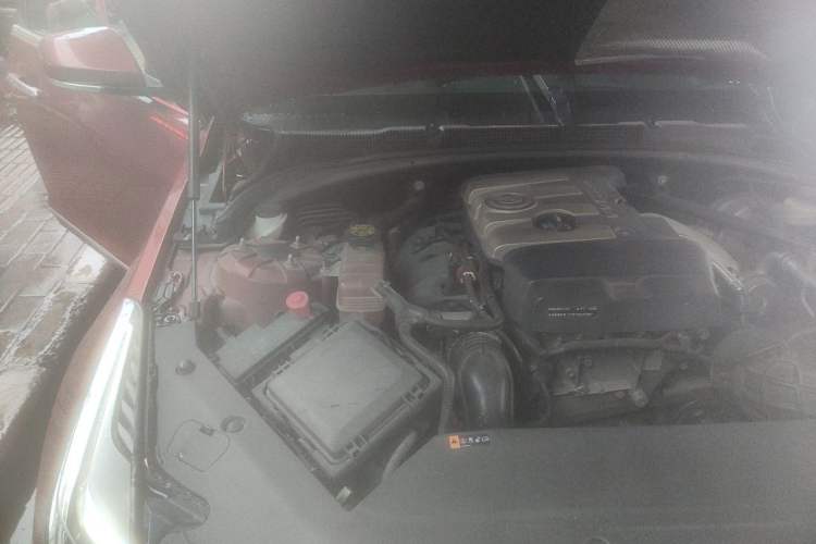 Used Cadillac ATS-L 2014 25T Comfort Model Engine Bay Right