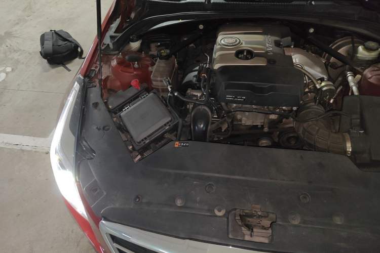 Used Cadillac ATS-L 2014 25T Fashion Edition Engine Bay Right