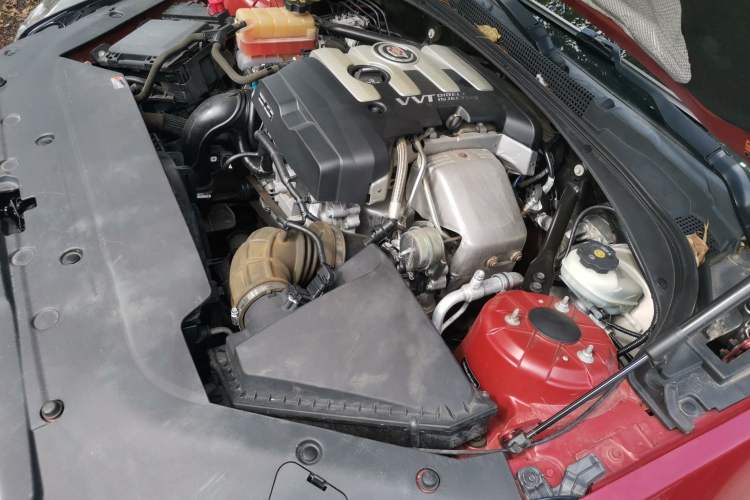 Used Cadillac ATS-L 2014 25T Fashion Edition Engine Bay Right