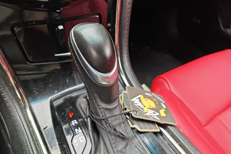 Used Cadillac ATS-L 2014 25T Comfort Model Gear Lever