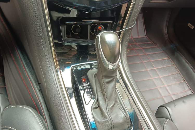 Used Cadillac ATS-L 2014 25T Comfort Model Gear Lever