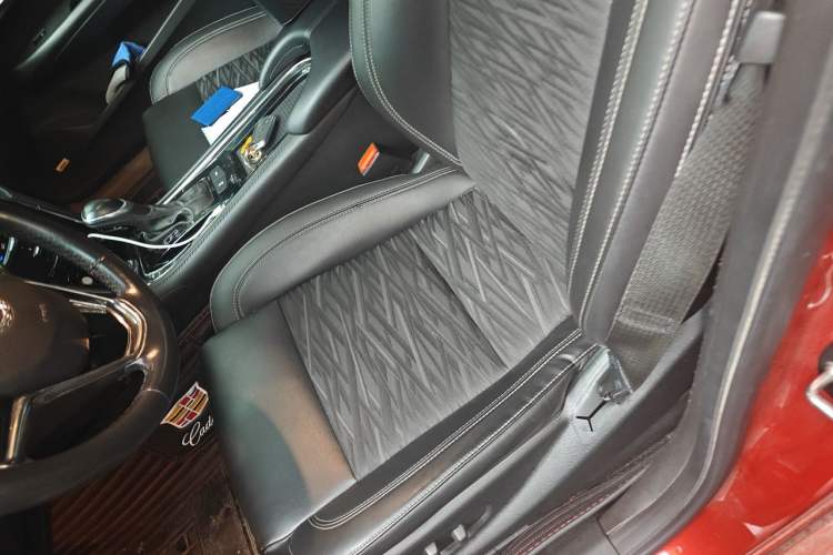 Used Cadillac ATS-L 2014 25T Comfort Model Left Front Seat