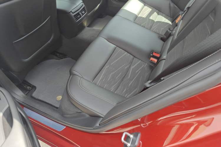 Used Cadillac ATS-L 2014 25T Comfort Model Left Rear Seat
