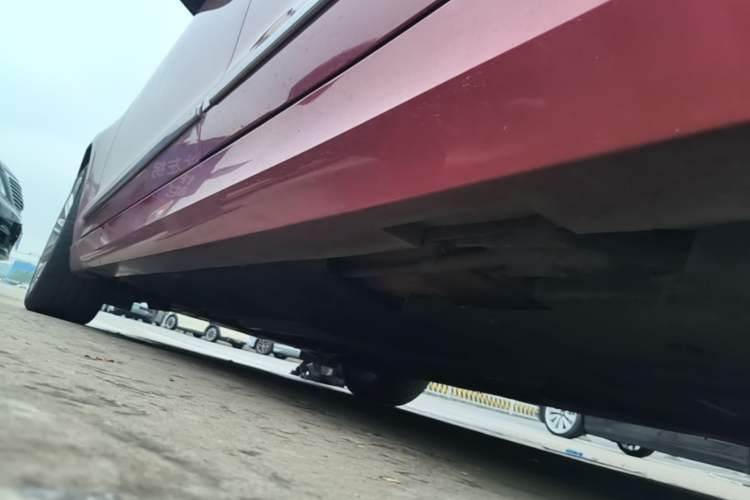 Used Cadillac ATS-L 2014 25T Comfort Model Left Side Sill
