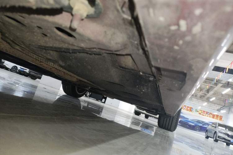 Used Cadillac ATS-L 2014 25T Comfort Model Left Side Sill