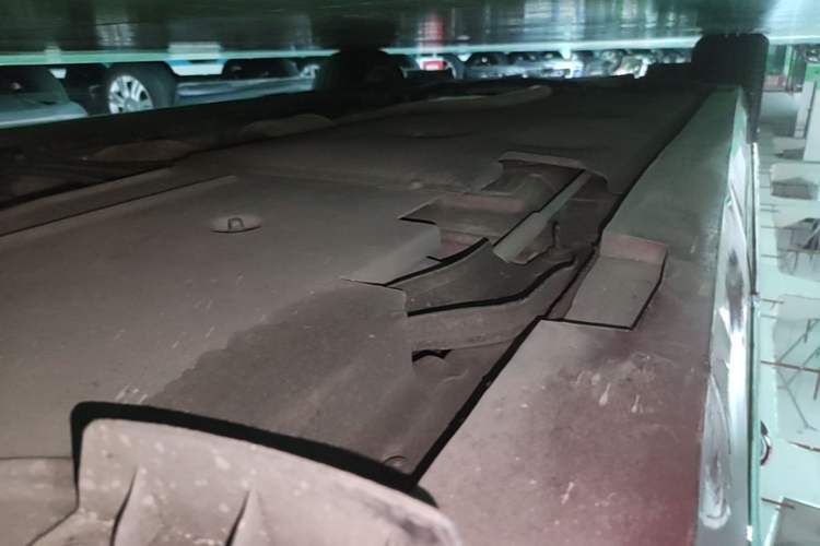 Used Cadillac ATS-L 2014 25T Comfort Model Left Side Sill