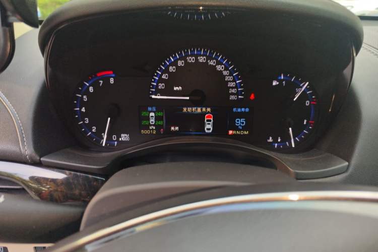 Used Cadillac ATS-L 2014 25T Fashion Edition Odometer Close Up